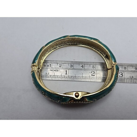 Floral Cloisonne Style Hinged Bangle Watch Green Enamel Gold Tone New Battery - Picture 10 of 12